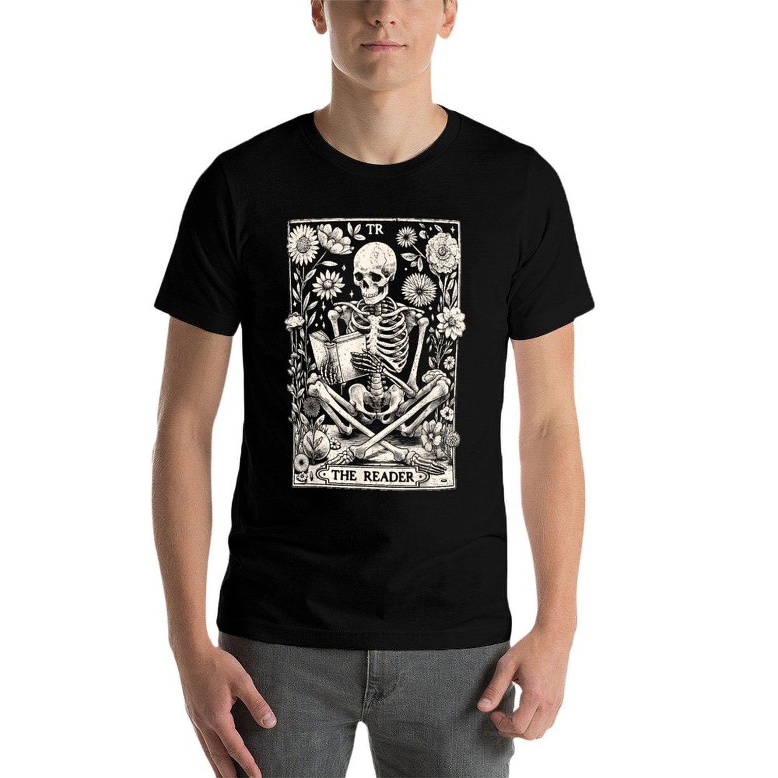 The Reader Skeleton Book Lover Tarot Card Reading Funny Book  Lightweight T-Shirt