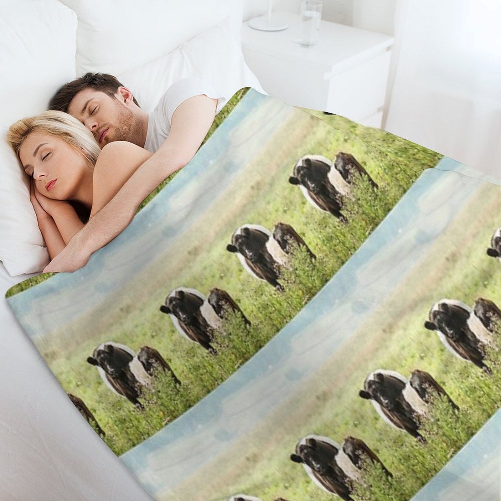 Belted Galloway Cow And Calf Compact Throw Blanket