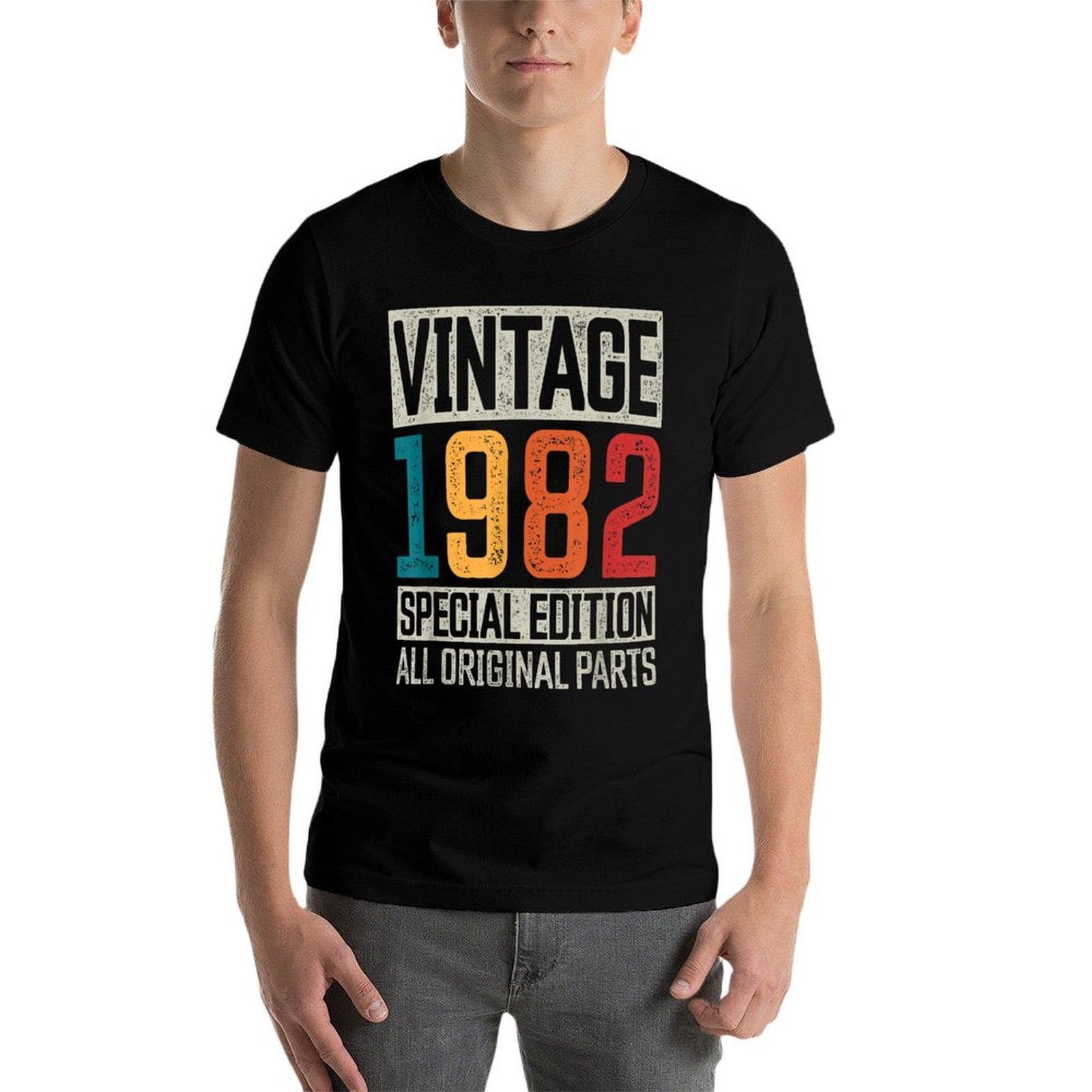 40th Birthday Vintage 1982 Born in 1982 40 Birthday  Ribbed Collar T-Shirt