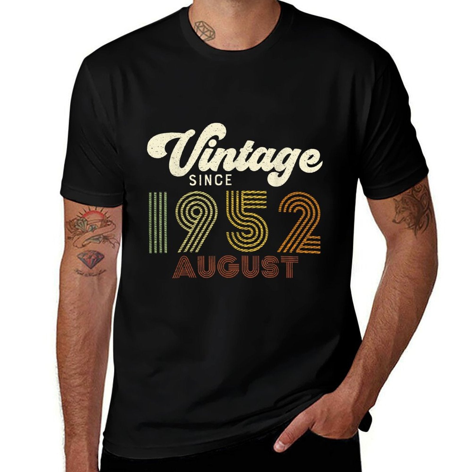 Vintage Since August 1952 Retro 70th Birthday  Tagless Design T-Shirt