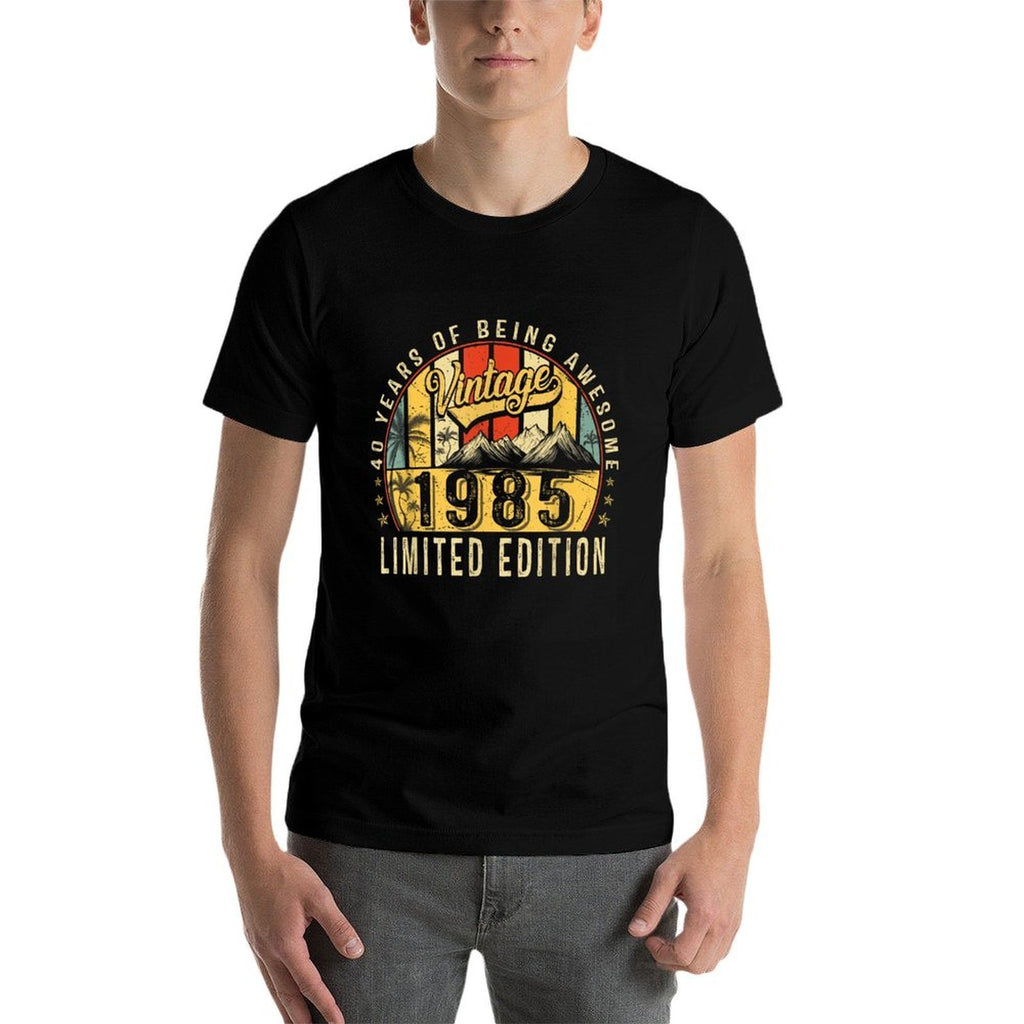 Vintage 40th Birthday Gift Funny 1985 40 Years Old Men Women  Moisture-wicking T-Shirt