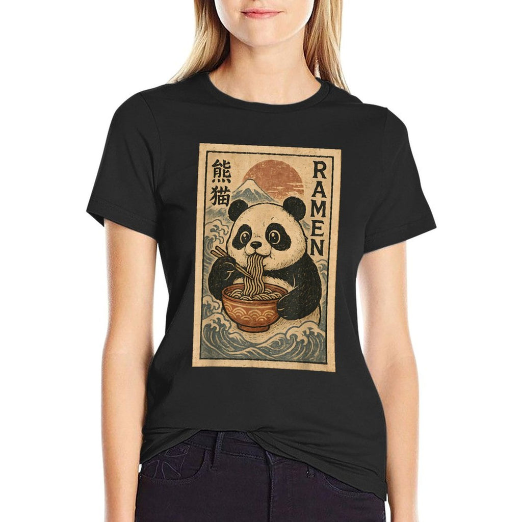 Vintage Japanese Noodle Cute Kawaii Anime Panda Ramen Gifts  Classic T-Shirt