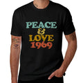 Vintage Peace And Love 1969 50th Anniversary 50th Birthday  Rolled Sleeves T-Shirt