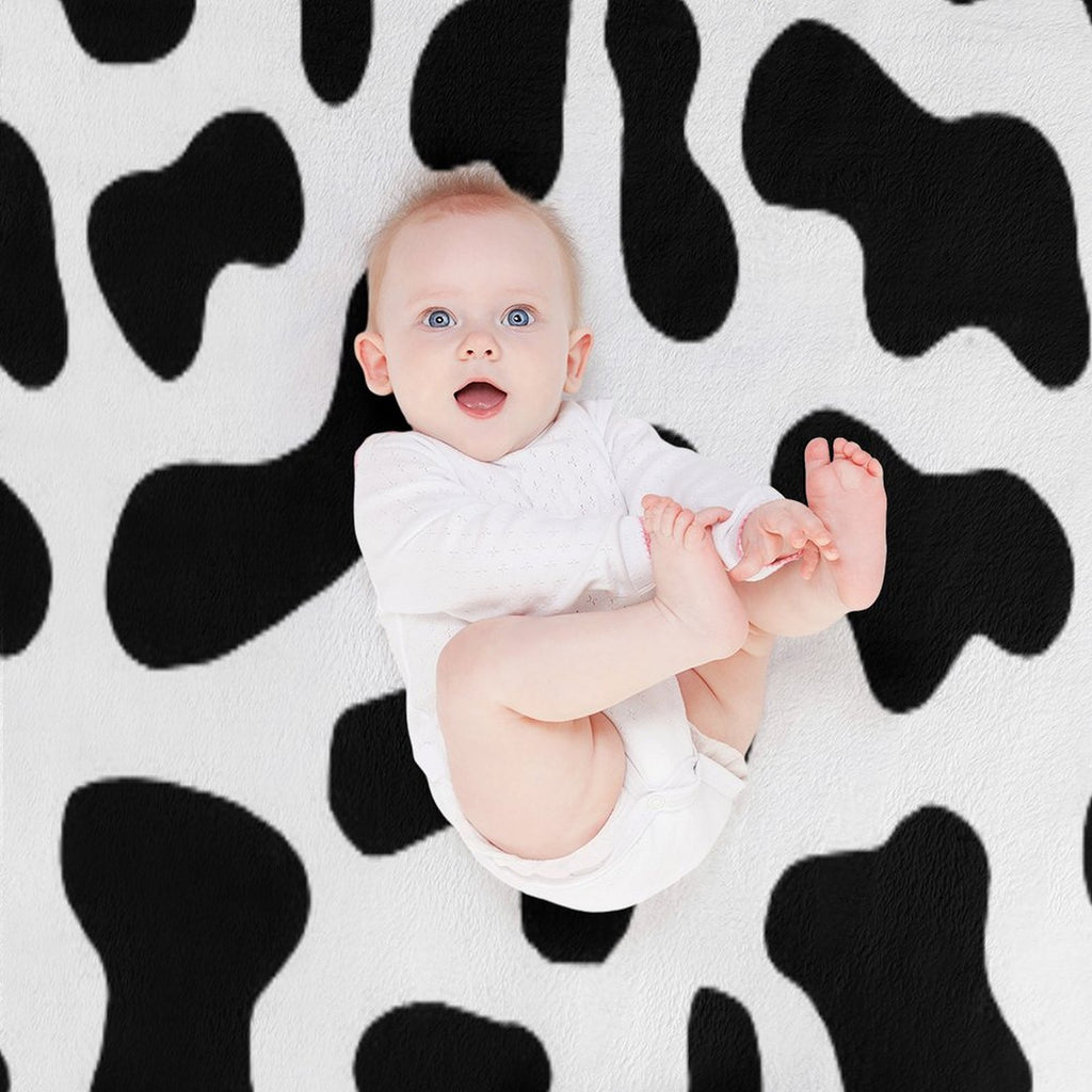 Black And White Cow Print Shrink-resistant Throw Blanket