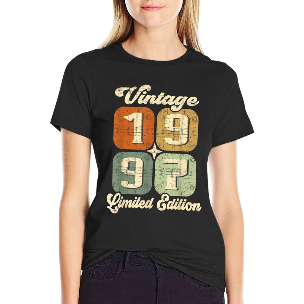 Vintage 25 Years Women Men Birth Year 1997 25th Birthday  Versatile T-Shirt