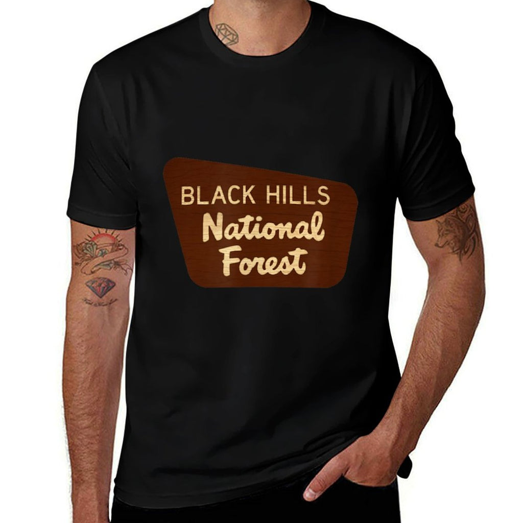 Black Hills National Forest Entrance Sign South Dakota Wyo  Rolled Sleeves T-Shirt
