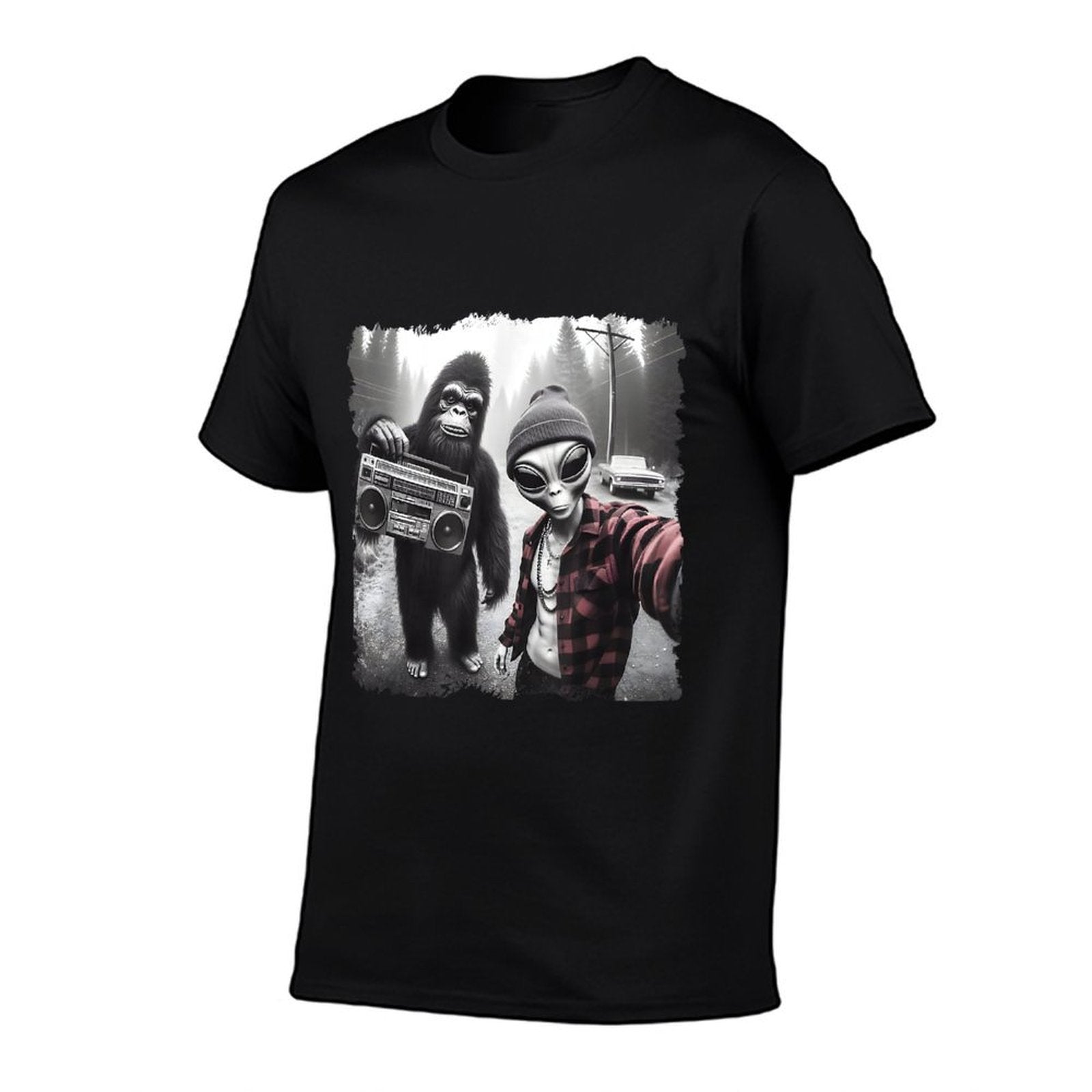 Funny Sasquatch Selfie Bigfoot Rock On UFO Alien Design  Slim-fit Cut T-Shirt