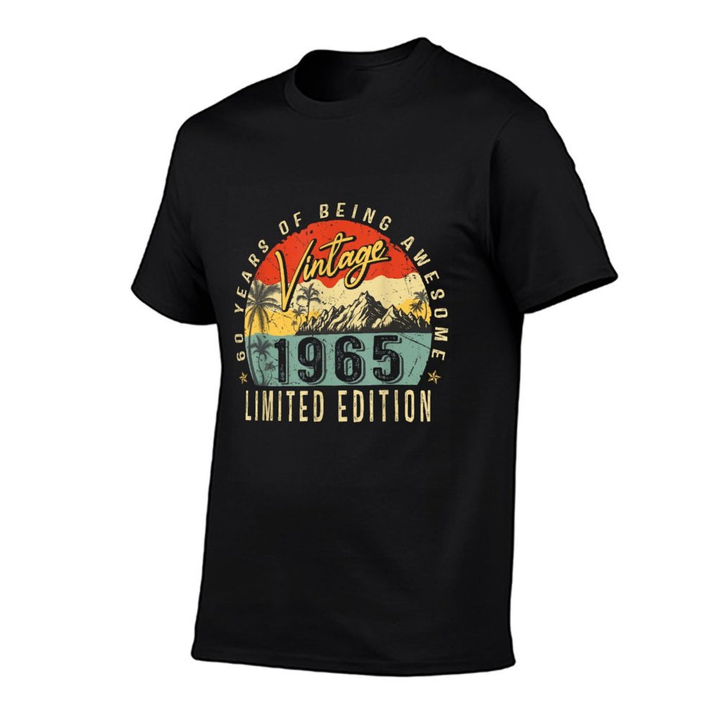 Vintage 1965 60th Birthday Gift 60 Years Old Funny Men Women  Lightweight T-Shirt