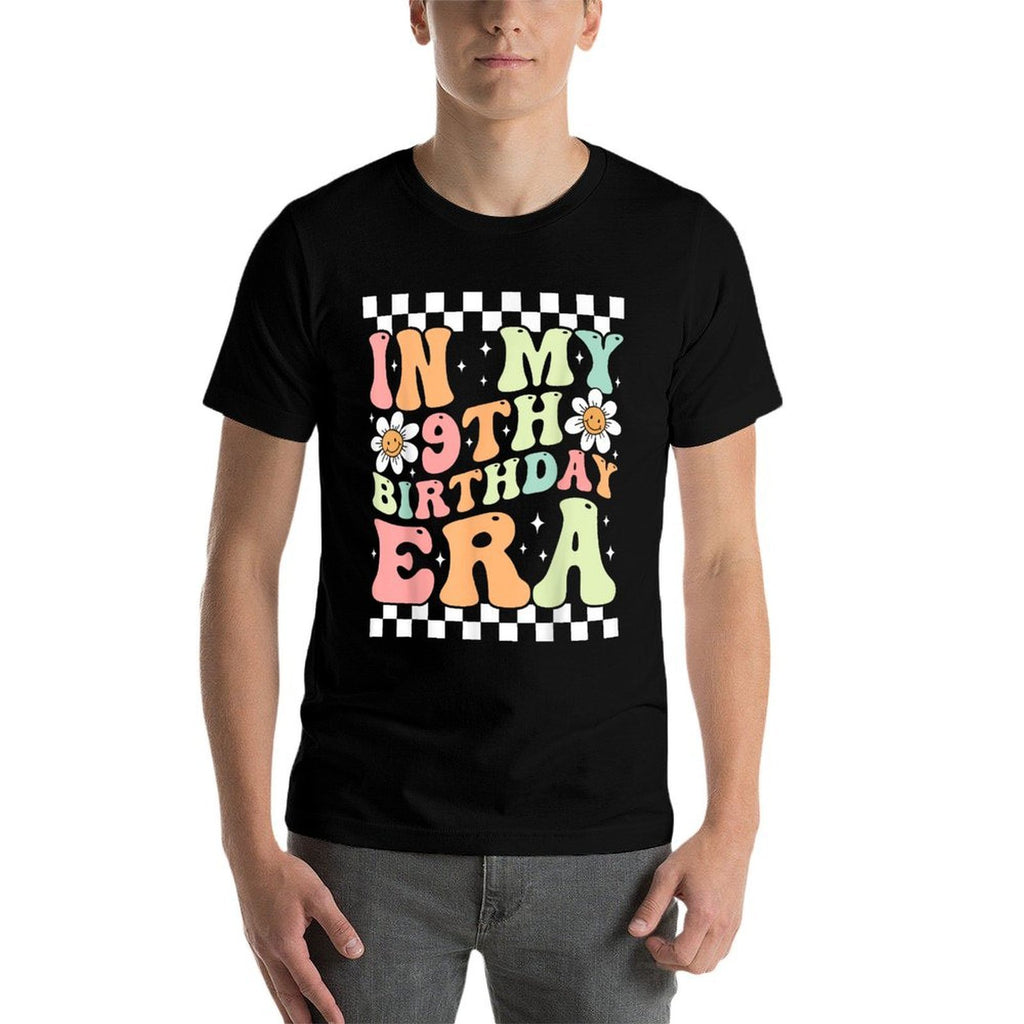 In My 9th Birthday Era Cute Daisy Groovy 9th Birthday Party  Ribbed Collar T-Shirt