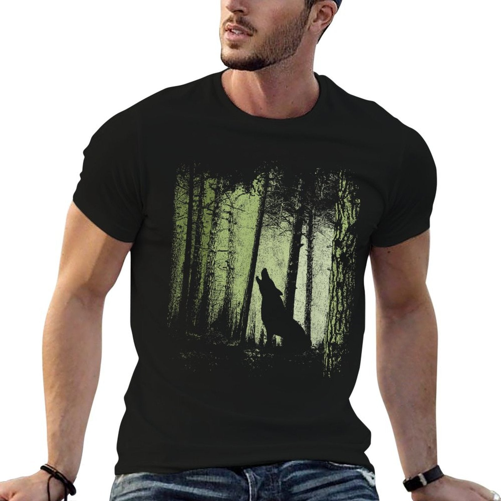 Twilight Forest Romantic Howling Wolf Silhouette Comfortable T-Shirt