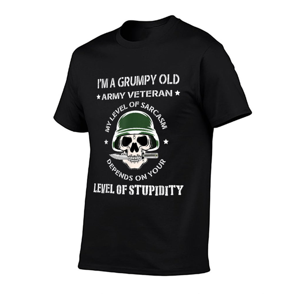 Grumpy Old Army Veteran Funny Veteran T Shirt  Classic T-Shirt