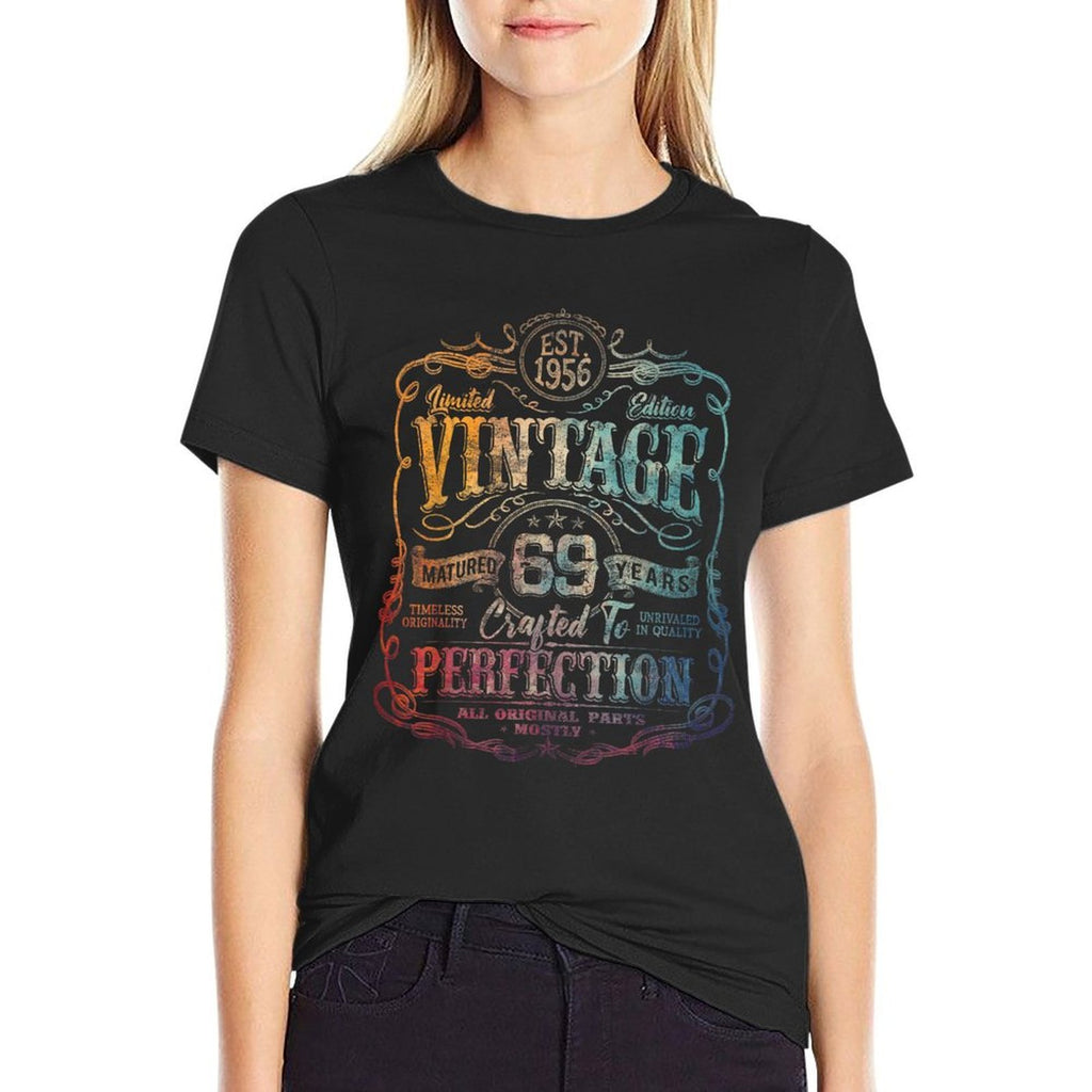 Vintage 1956 Limited Edition 69 Year Old 69th Birthday  Trendy Pattern T-Shirt