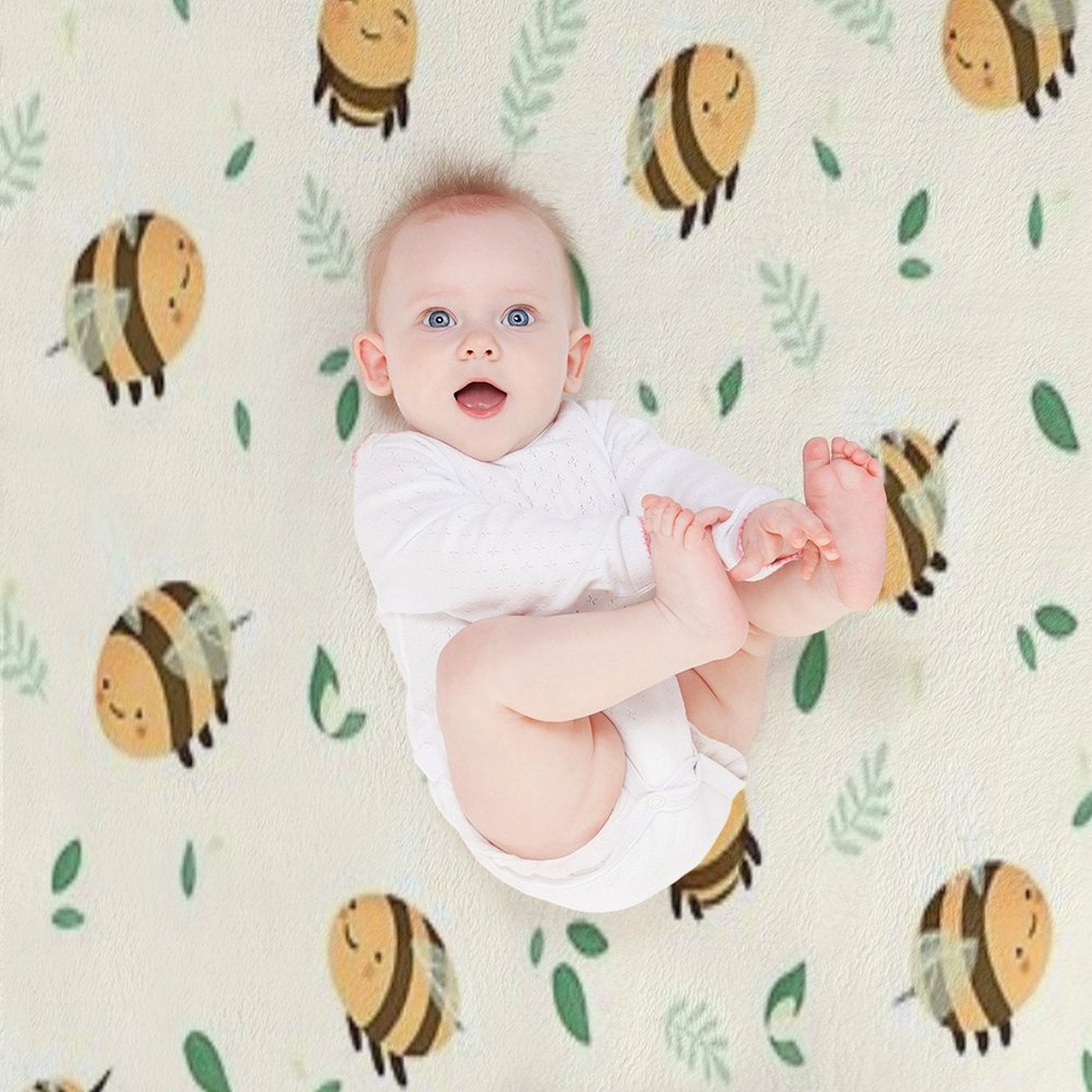 Lots of Bees Shrink-resistant Throw Blanket