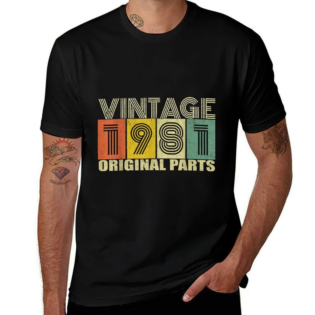 Vintage 1981 40th Birthday Gift Men Women 40 Years Old  Ribbed Collar T-Shirt