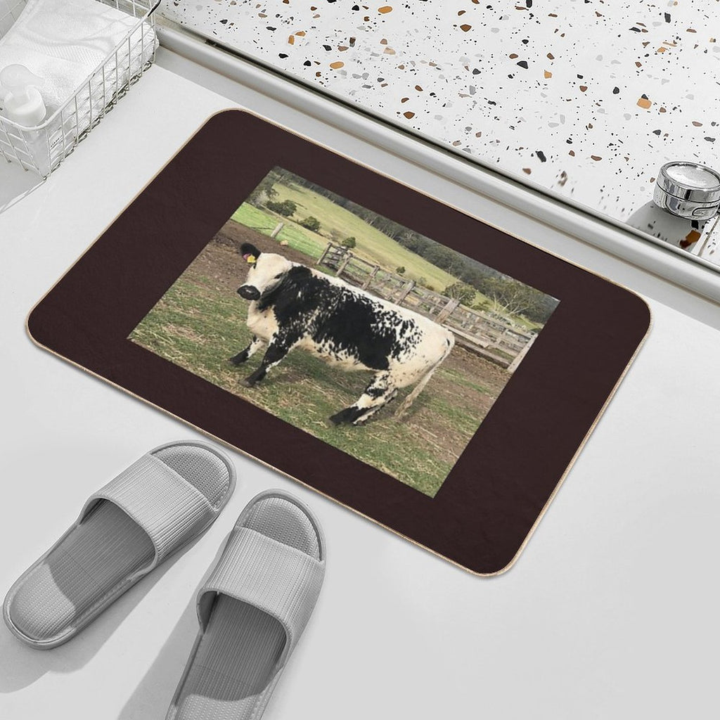 POPPY THE SPECKLE PARK COW  Dirt-Trapping Bath Mat