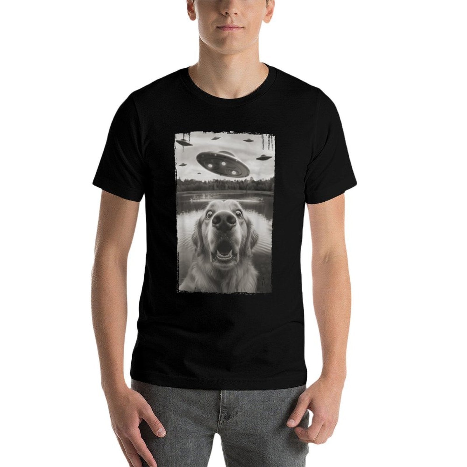 Golden Retriever Selfie with UFO - Funny Golden Retriever  Tagless Design T-Shirt