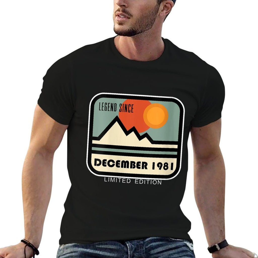 Womens LEGEND SINCE DECEMBER 1981 - FUNNY 40th BIRTHDAY GIFT  Odor-resistant T-Shirt