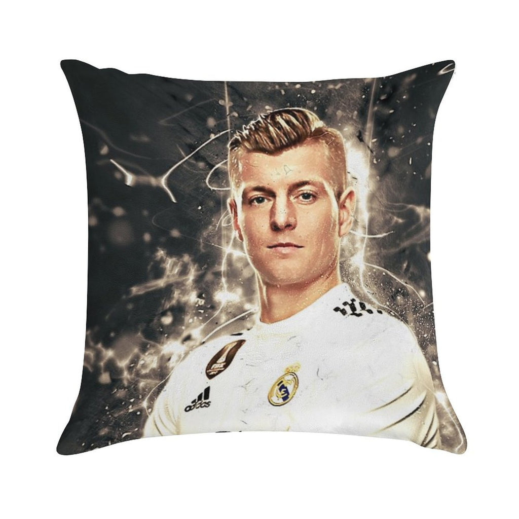 Toni Kroos 3#240922 Soft Warmth Comfort Throw Pillow