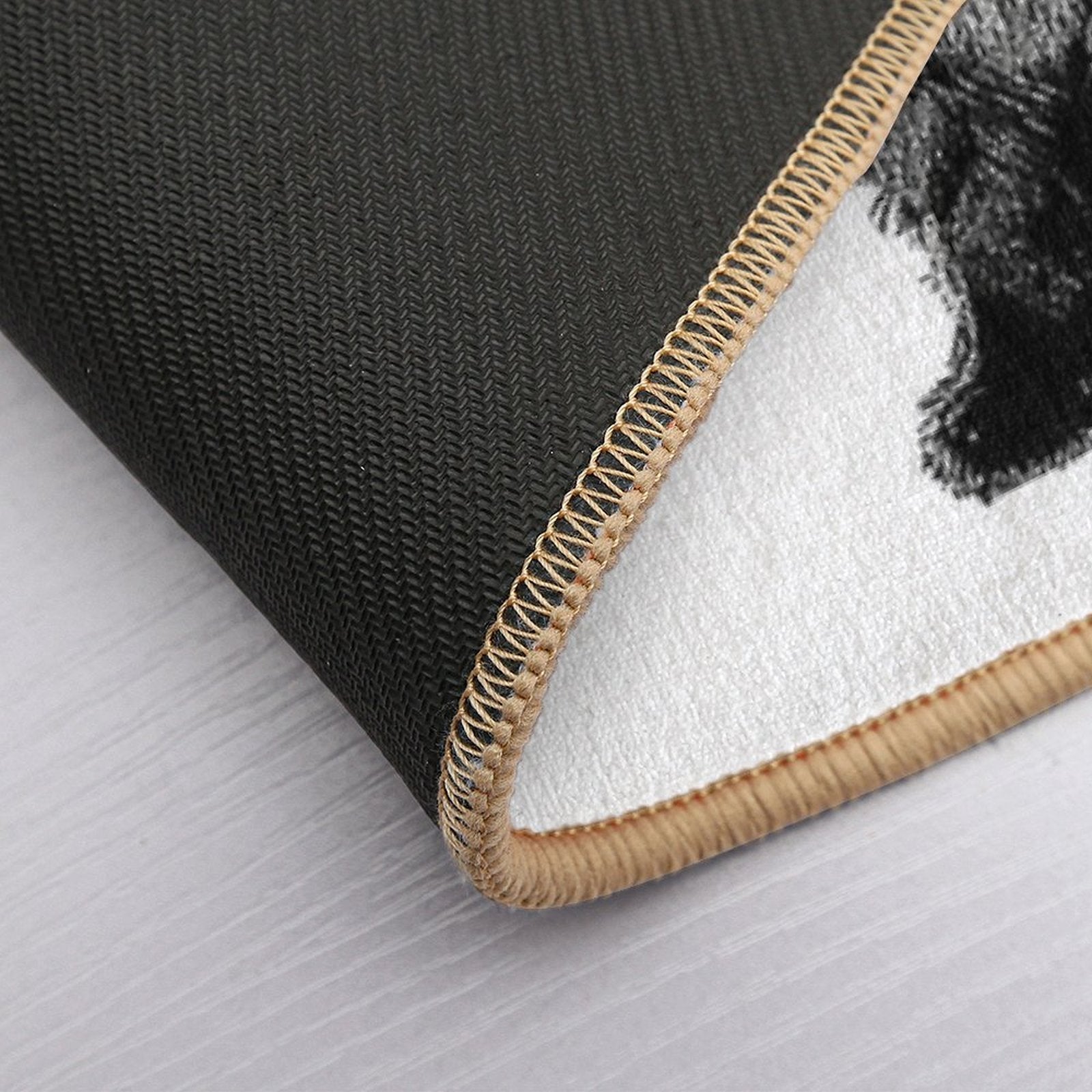 Grunge Newfie  Rapid-Drying Bath Mat