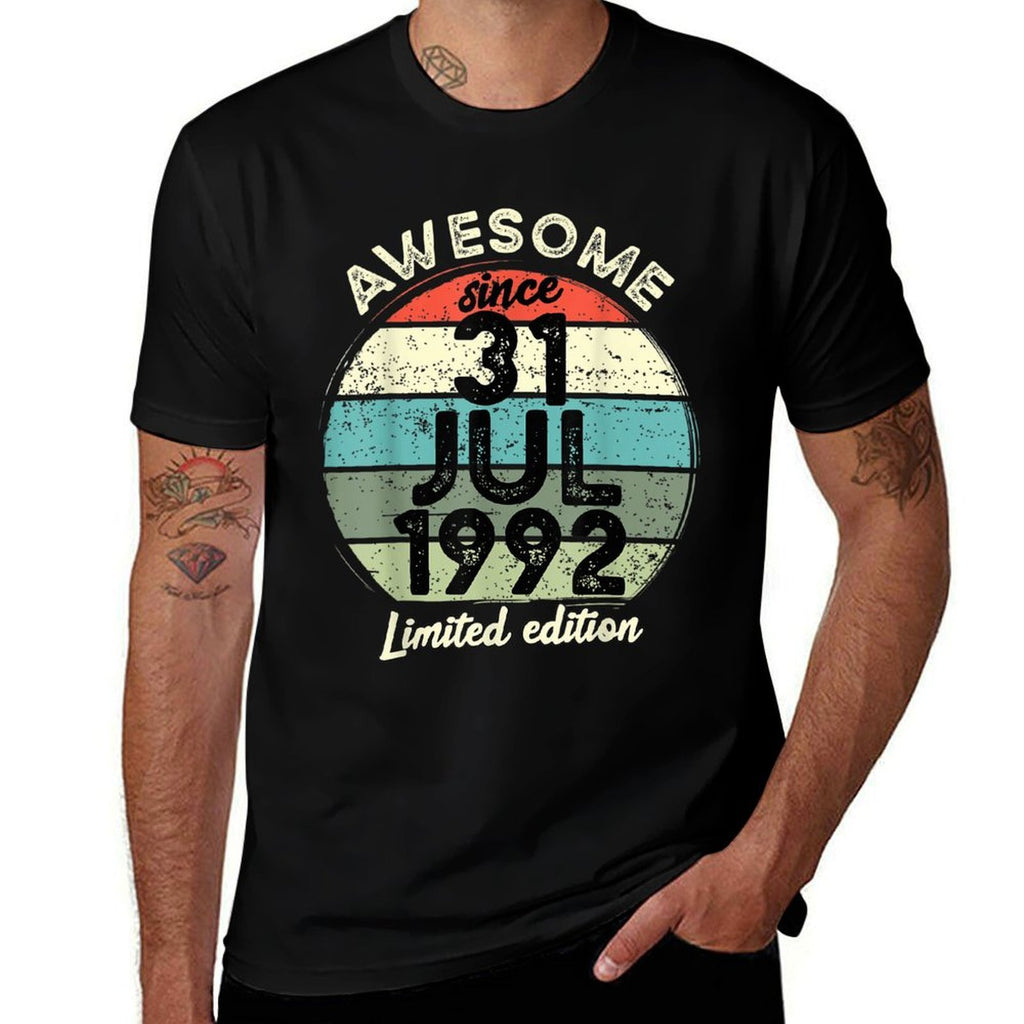 30 Year Old Birthday 31 July 1992 30th Birthday  Rolled Sleeves T-Shirt