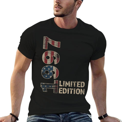 28th Birthday Gift Men Vintage Born 1997 Turning 28 Year Old  Wrinkle-resistant T-Shirt