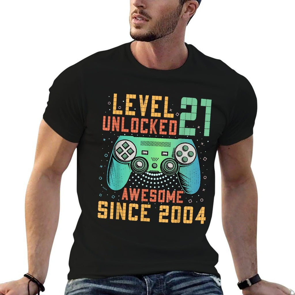 Level 21 Unlocked 21st Birthday 21 Year Old Man Gifts Gaming  Rolled Sleeves T-Shirt