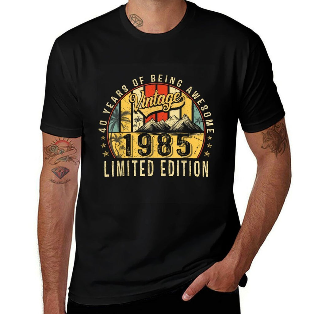 Vintage 40th Birthday Gift Funny 1985 40 Years Old Men Women  Moisture-wicking T-Shirt