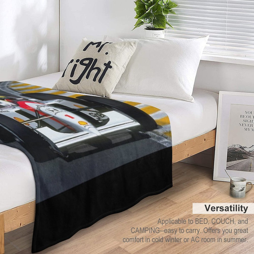 Senna Travel-friendly Throw Blanket