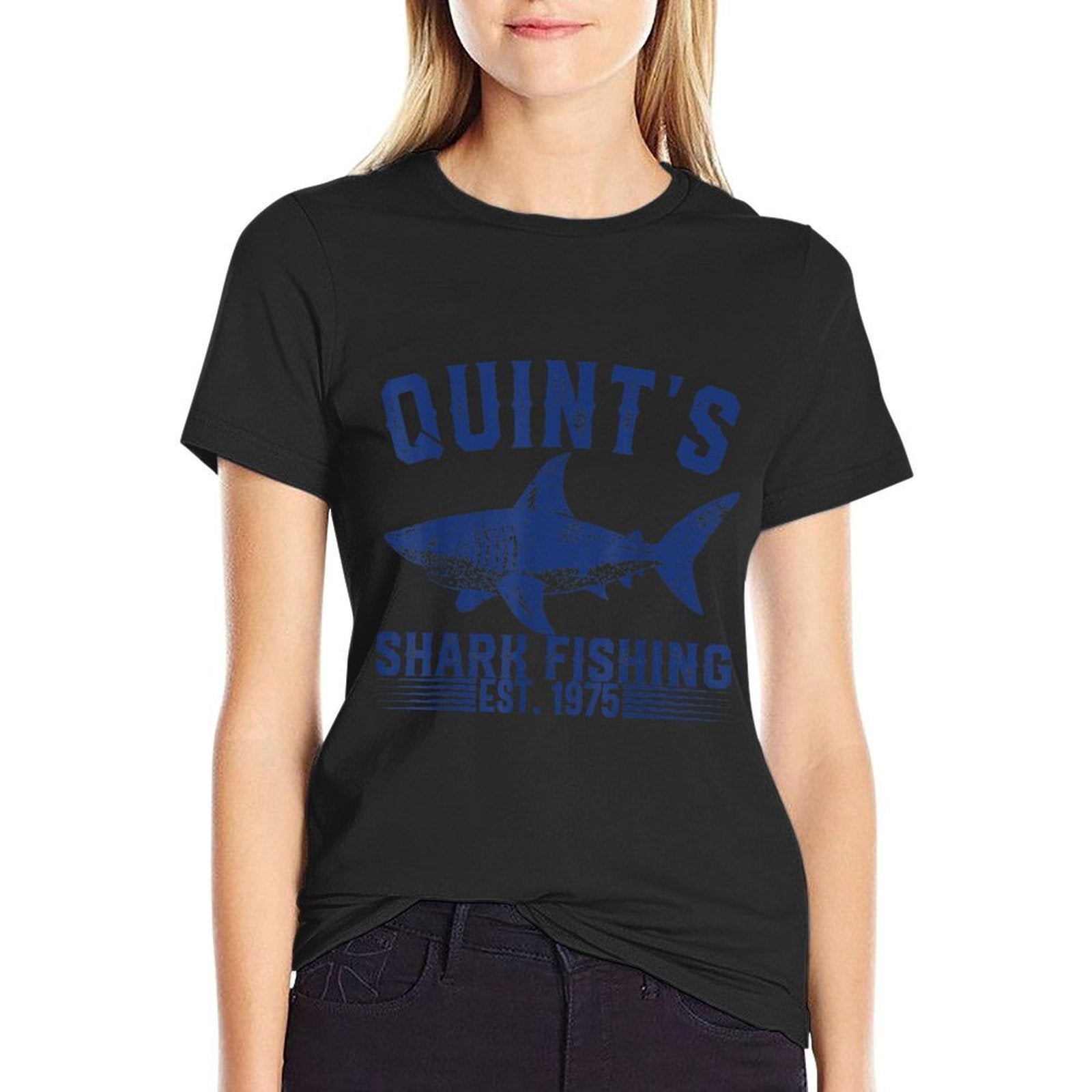 Vintage Quint's Shark Fishing 1975 Retro Fisher Birthday  Versatile T-Shirt
