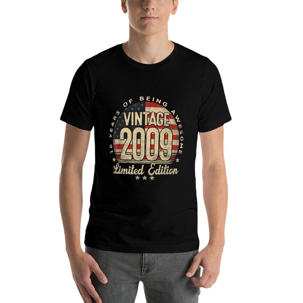 Vintage 2009 Limited Edition 16-Year-Old Gifts USA  Soft T-Shirt