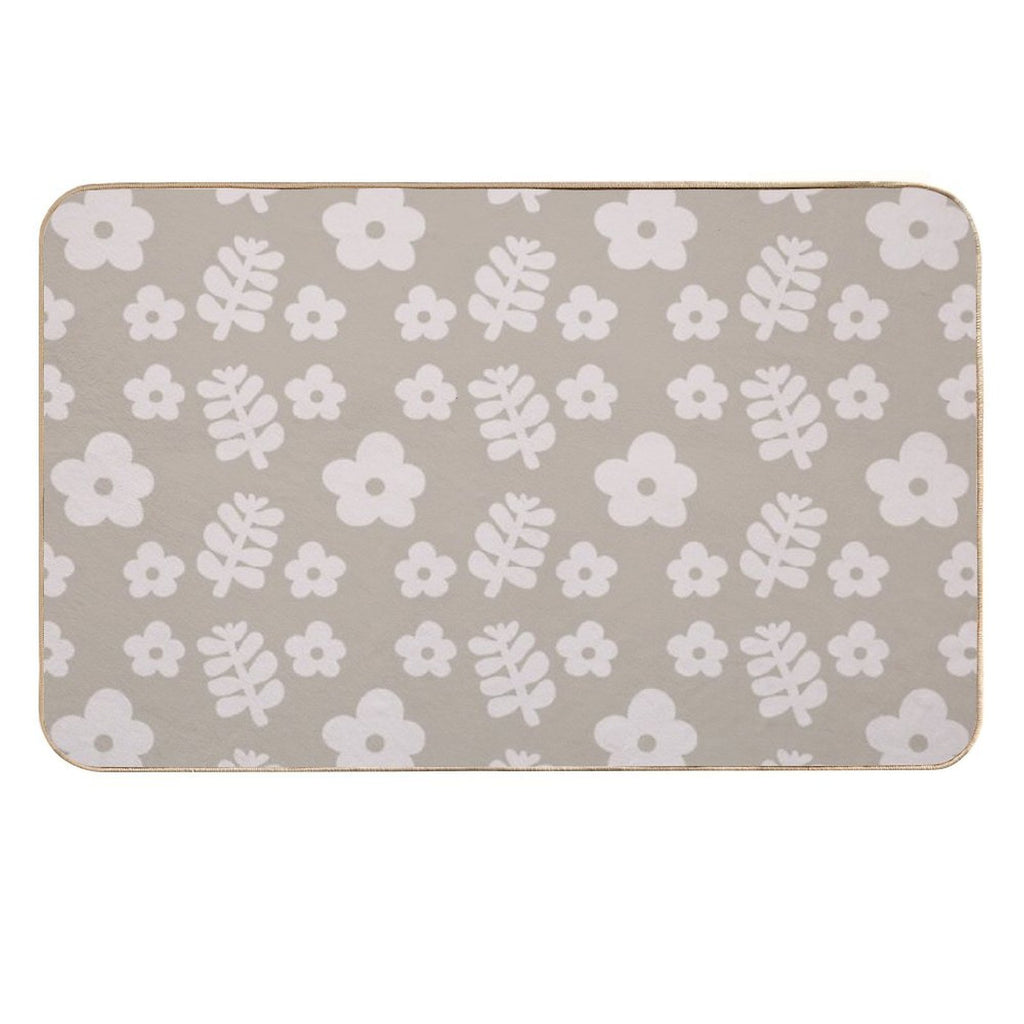 Mid Century Modern Flowers & Leaves, Cute Retro Pattern, Light Taupe  High-Traffic Bath Mat