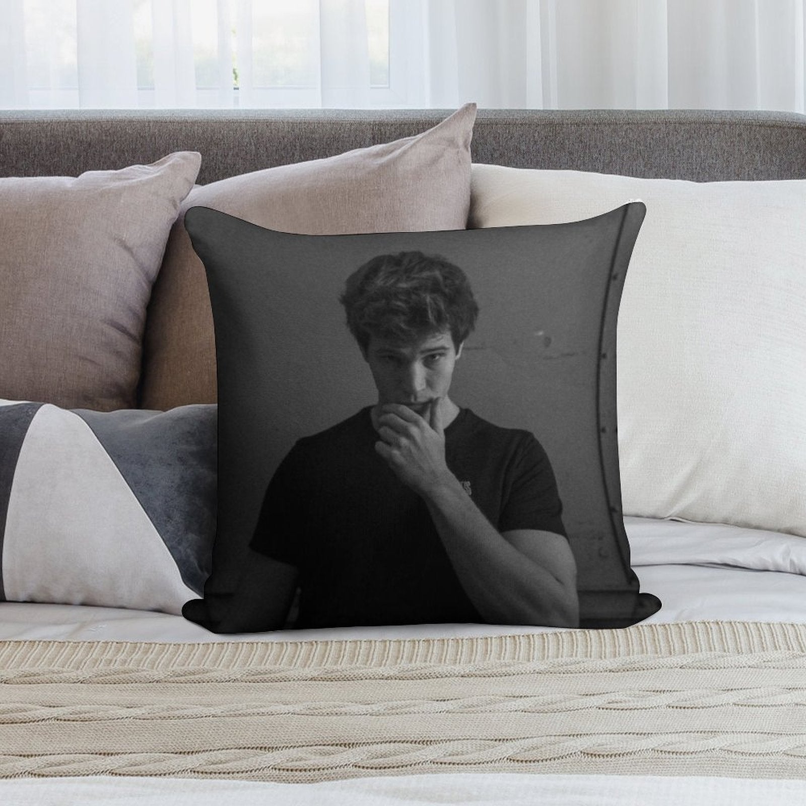 Wincent Weiss Soft Easy Maintenance Throw Pillow