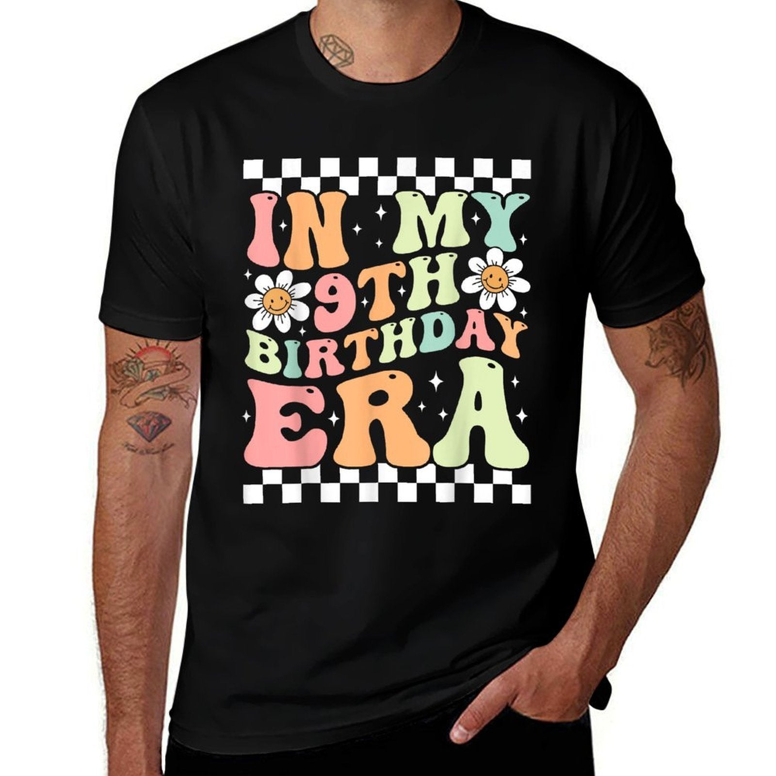 In My 9th Birthday Era Cute Daisy Groovy 9th Birthday Party  Ribbed Collar T-Shirt