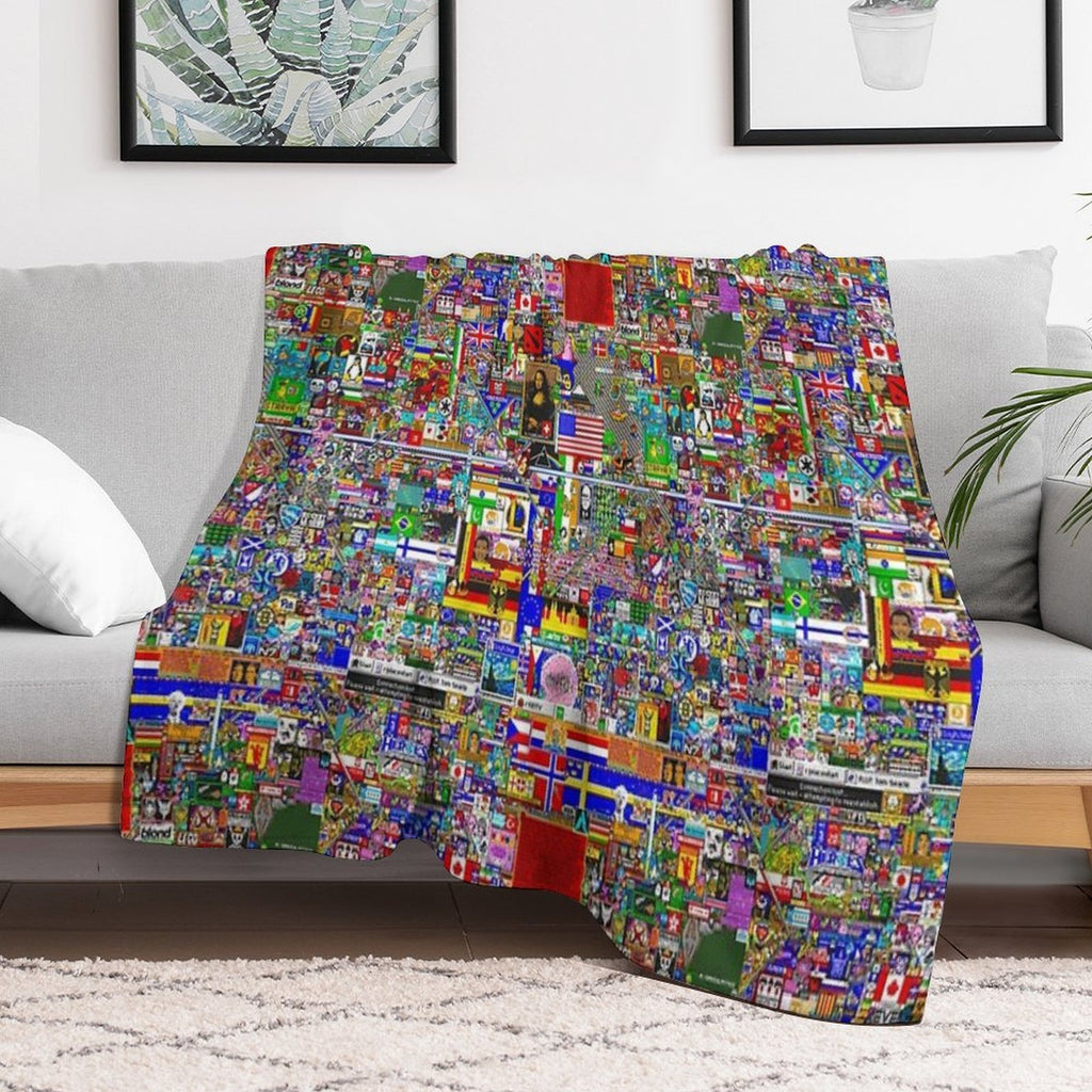 RPlace 2017 - 4000x4000 Durable Throw Blanket