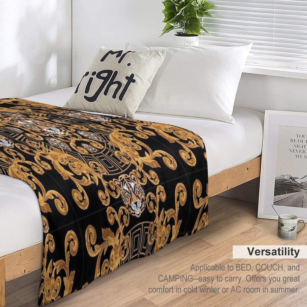 Royal Tiger Face Gold And Black Lightweight Throw Blanket