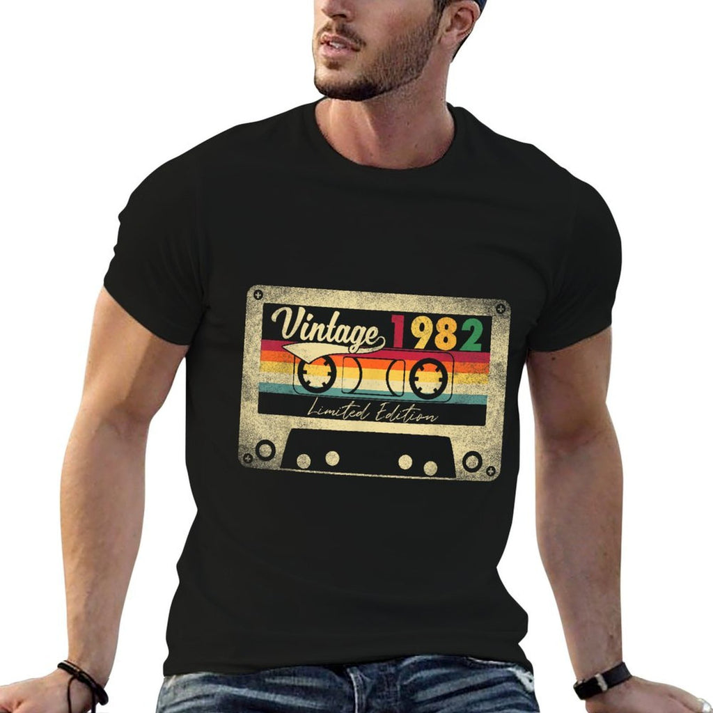 Limited Edition Vintage Best Of 1982 43rd Birthday Gift  Rolled Sleeves T-Shirt
