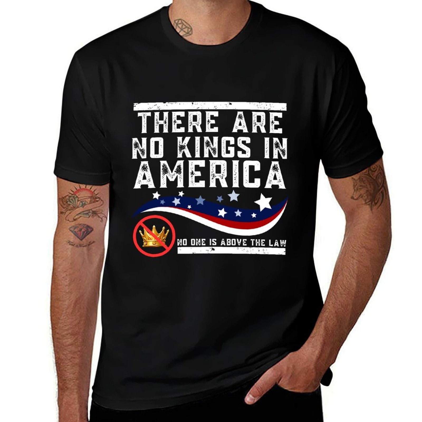 No Kings in America  Trendy Pattern T-Shirt