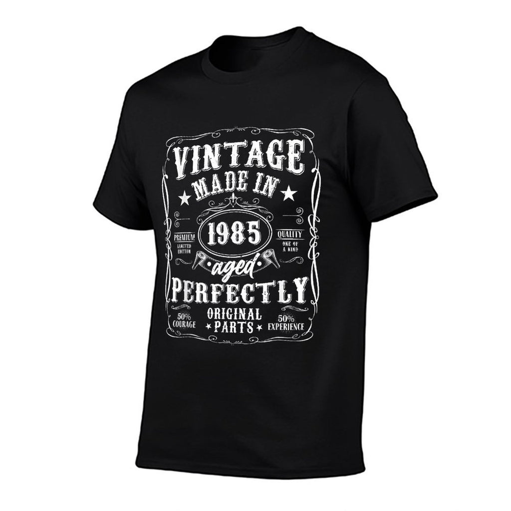 40th Birthday Man Woman 40 Years 1985 Decorative Funny Gift  Versatile T-Shirt