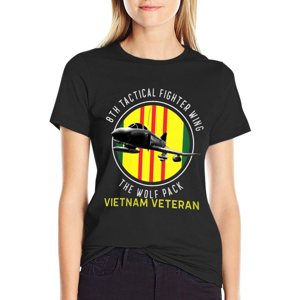 Womens 8th TAC Fighter Wing "Wolf Pack" Vietnam Veteran F-4  Tagless Design T-Shirt
