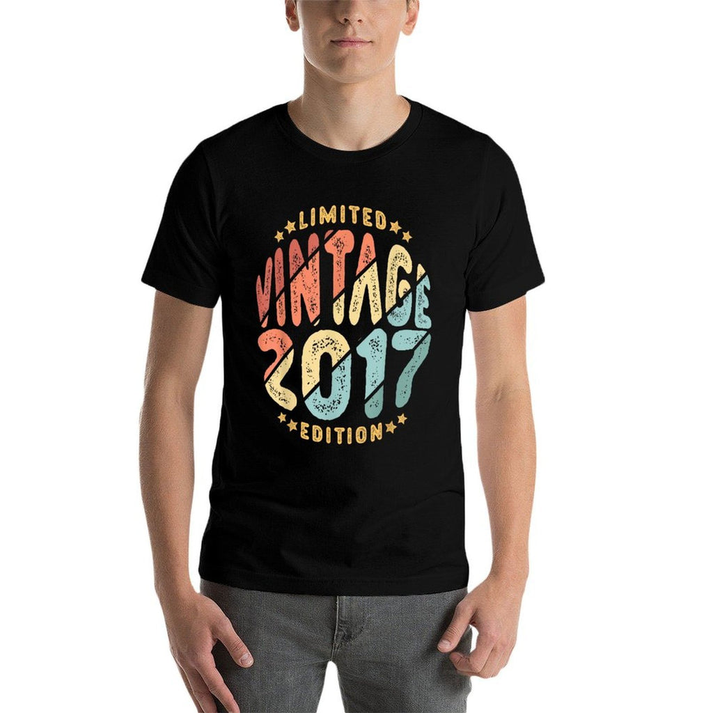Vintage 2017 Limited Edition 7 Year Old Retro 7th Birthday  Oversized Silhouette T-Shirt