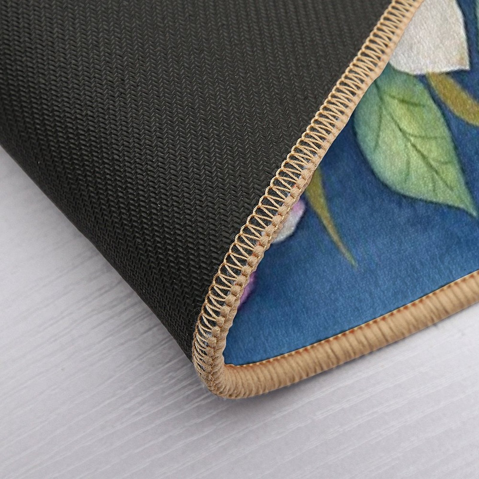 Magnolia  Fade-Resistant Bath Mat