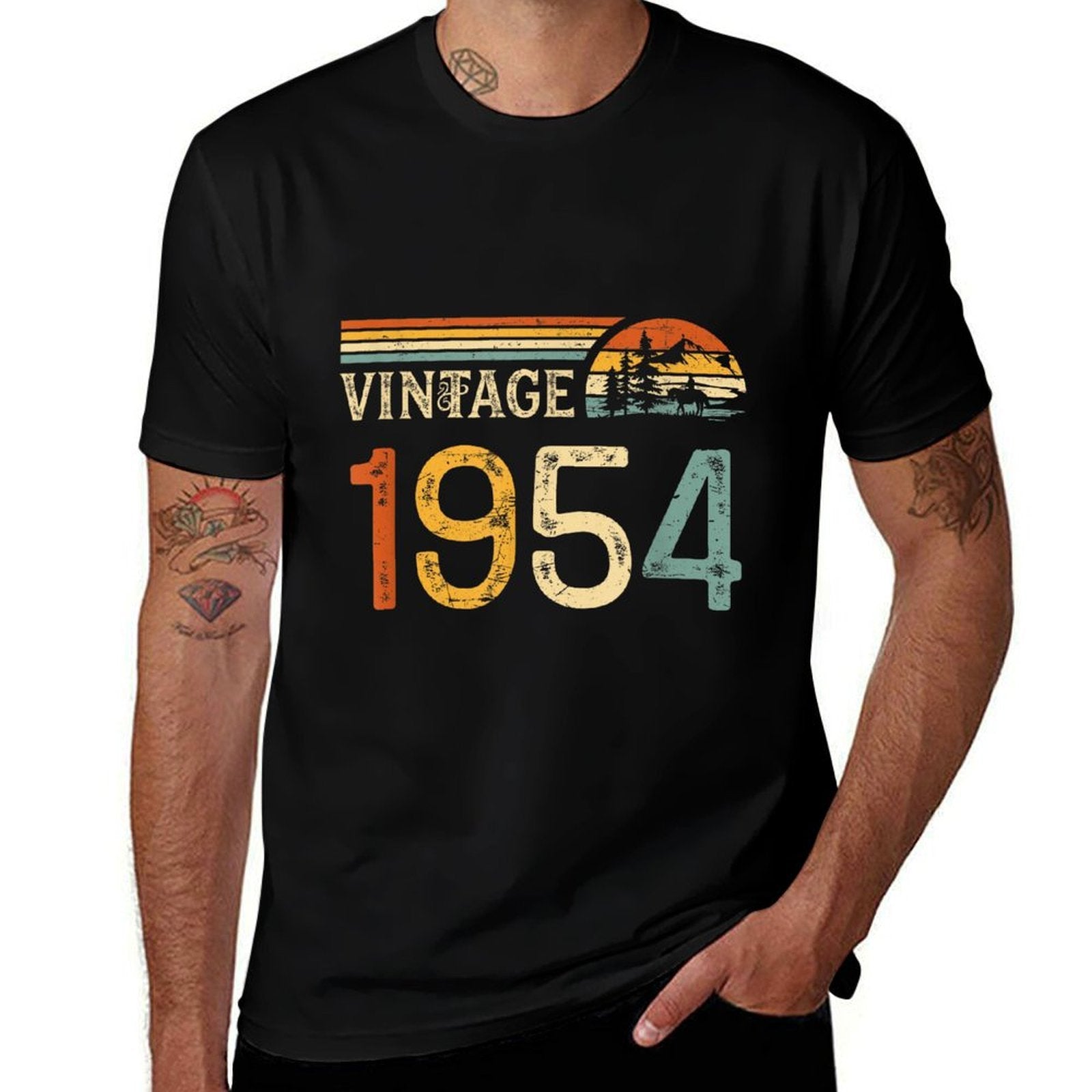 Vintage 1954 Birthday Retro  Tagless Design T-Shirt