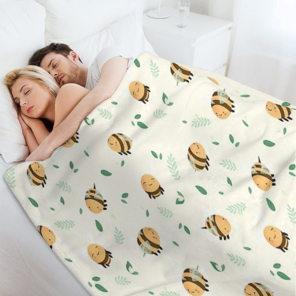 Lots of Bees Shrink-resistant Throw Blanket