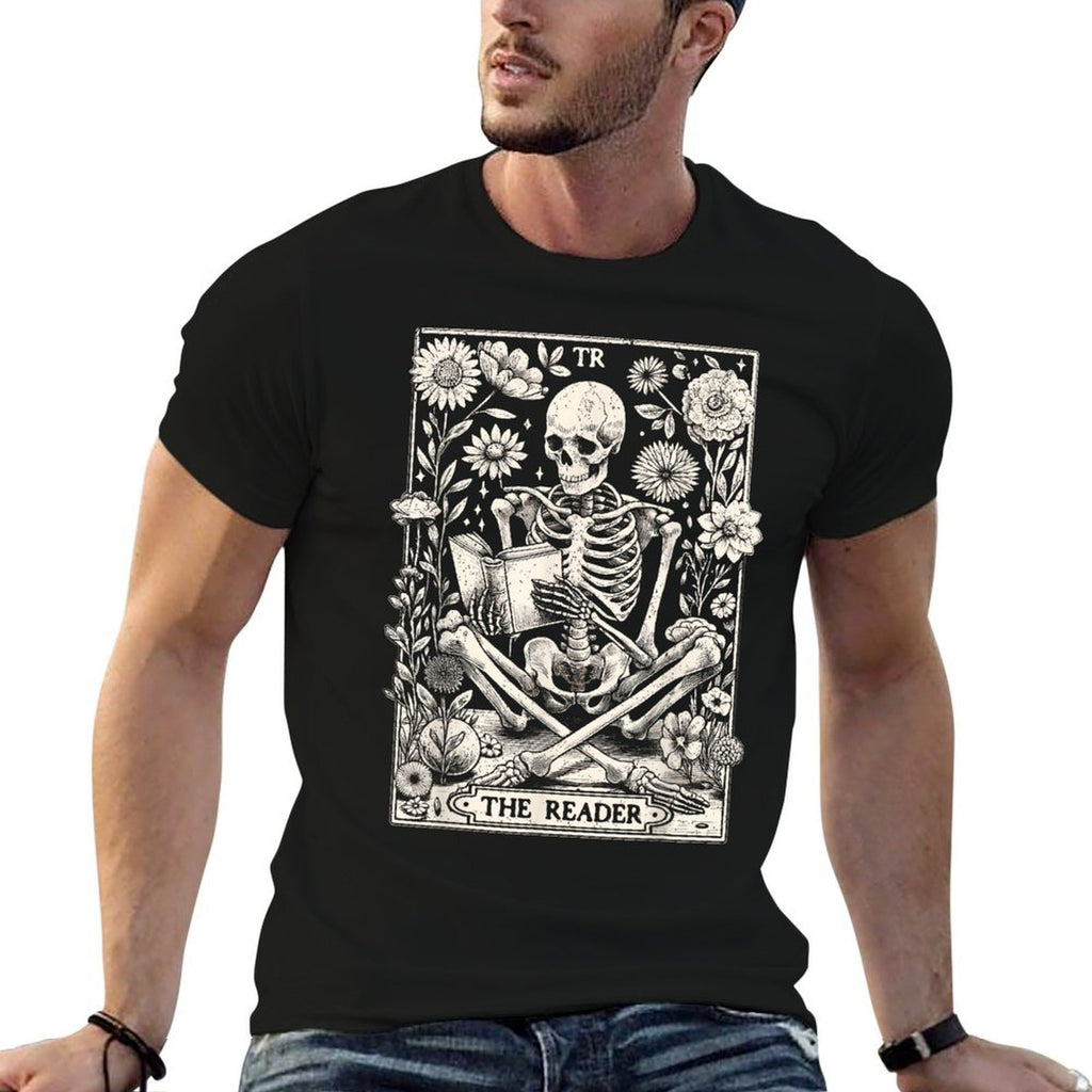 The Reader Skeleton Book Lover Tarot Card Reading Funny Book  Lightweight T-Shirt