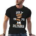 July 50th Birthday Men Women 1975 Awesome  Versatile T-Shirt