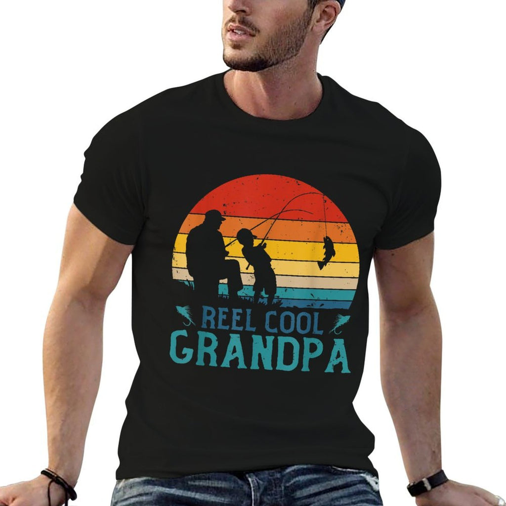 Vintage Fishing Reel Cool Grandpa Fisherman Fathers Day  Cotton T-Shirt