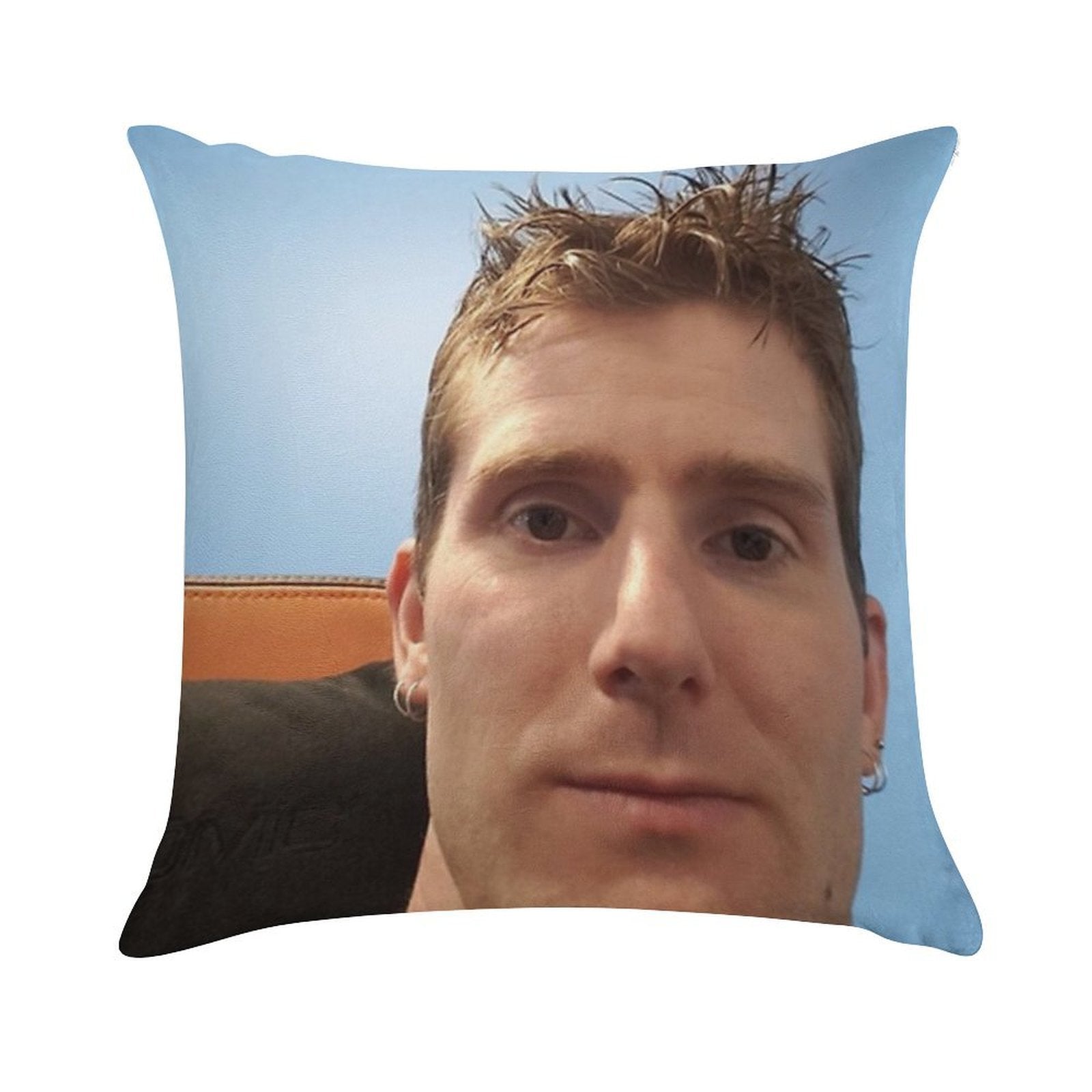 Linus Tech Tips Soft Gift Ready Throw Pillow