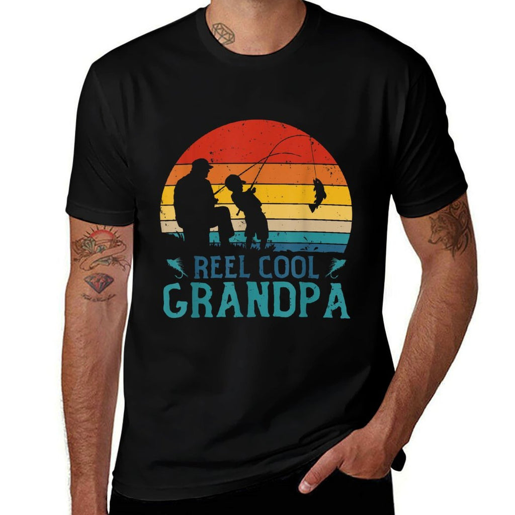 Vintage Fishing Reel Cool Grandpa Fisherman Fathers Day  Cotton T-Shirt