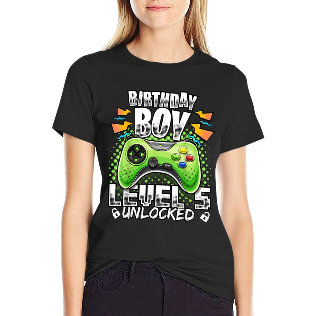 Level 5 Unlocked Video Game 5th Birthday Gamer Gift Boys  Rolled Sleeves T-Shirt