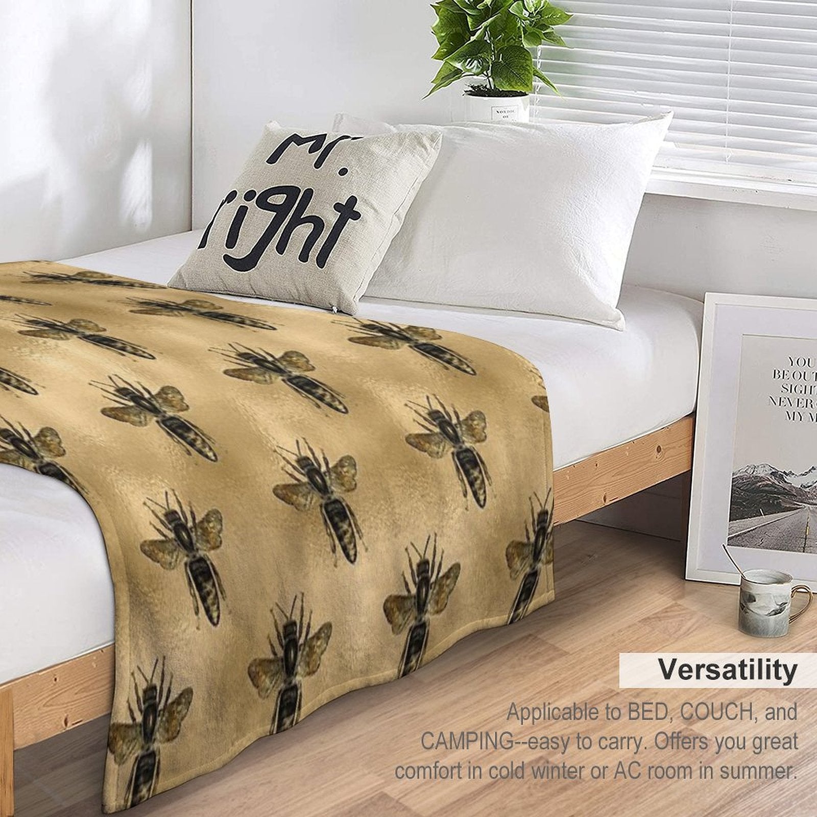 Black Bees Premium Throw Blanket